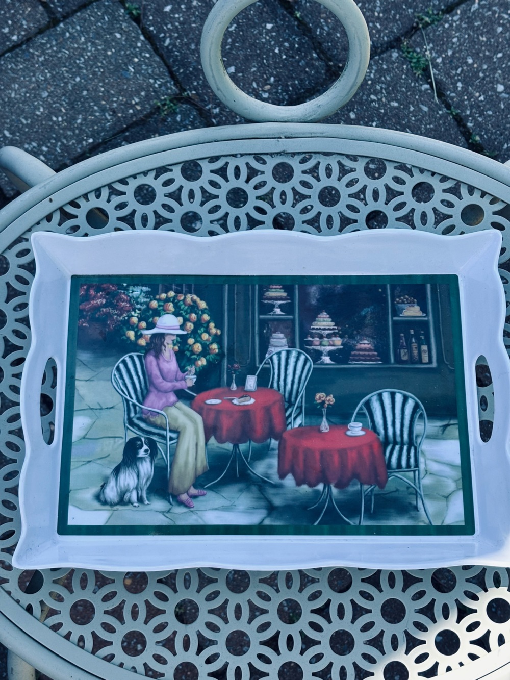 Decorative Melamine White Scalloped Edge Serving Tray Cafe Scene & Dog